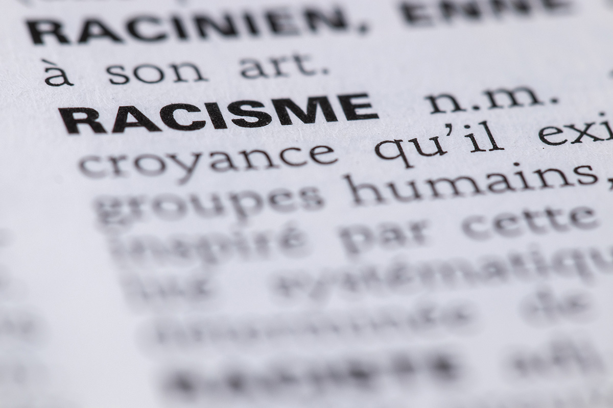 Les Racisme Actes racistes et xénophobes : des chiffres en hausse en 2023 | vie ...